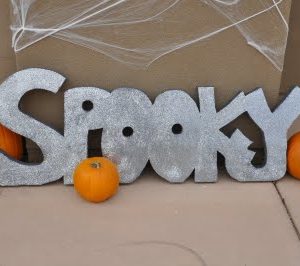 Halloween Decorations the THRIFTY way! thumbnail