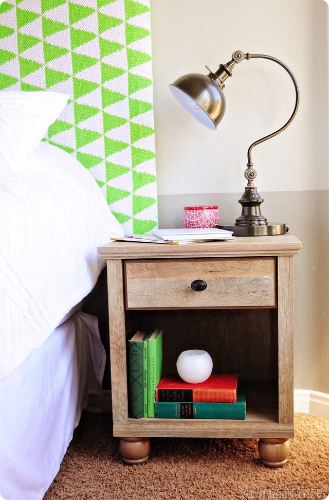 36 essentials for any guest room.