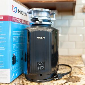 MOEN garbage disposal with PLUG thumbnail